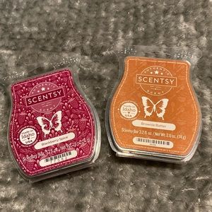 Scentsy wax bars; Blackberry Spice & Brownie Batter
